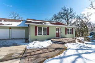 27757 Oak Point Rd, Elbow Lake, MN 56531 - Photo 3