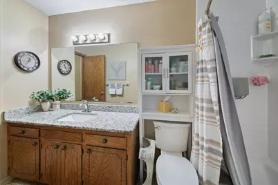 4614 Beacon Hill Road, Eagan, MN 55122 - Photo 23