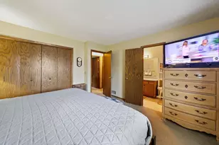 4614 Beacon Hill Rd, Eagan, MN 55122 - Photo 19