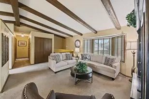 4614 Beacon Hill Rd, Eagan, MN 55122 - Photo 7