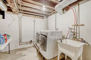 748 Case Ave E, Saint Paul, MN 55106 - Photo 25