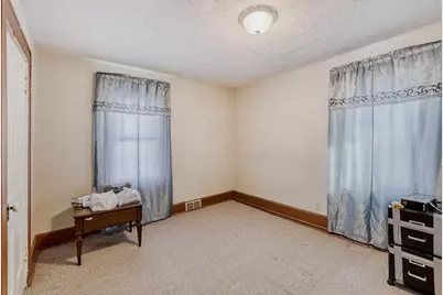 748 Case Avenue E, Saint Paul, MN 55106 - Photo 21