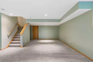 1648 Cohansey St, Saint Paul, MN 55117 - Photo 35
