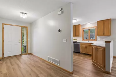 1648 Cohansey Street, Saint Paul, MN 55117 - Photo 9
