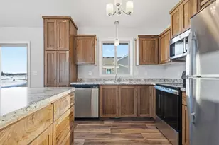 2135 Eagle St, Rush City, MN 55069 - Photo 3