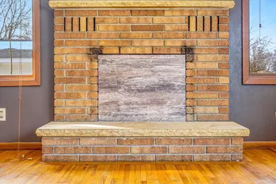 803 N 2nd Street, Princeton, MN 55371 - Photo 17