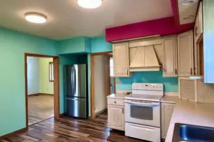 627 W 1st Street S, Cottonwood, MN 56229 - Photo 5