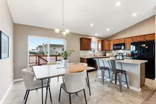 906 Mulberry Ave NE, Montgomery, MN 56069 - Photo 9