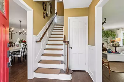 516 Shadyway Road, Wayzata, MN 55391 - Photo 3