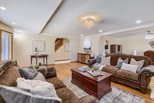 12210 51st Ave N, Plymouth, MN 55442 - Photo 9