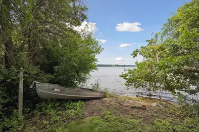 2425 N Shore Drive, Orono, MN 55391 - Photo 35