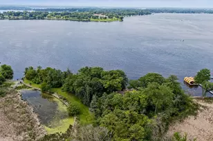 2425 N Shore Dr, Orono, MN 55391 - Photo 41