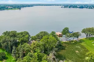 2425 N Shore Dr, Orono, MN 55391 - Photo 3