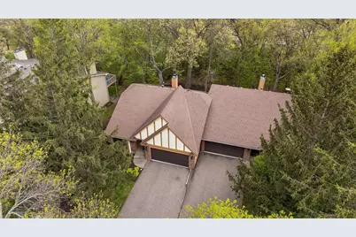 6843 Stonewood Court, Eden Prairie, MN 55346 - Photo 27