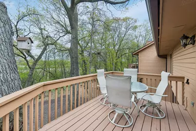 6843 Stonewood Court, Eden Prairie, MN 55346 - Photo 11