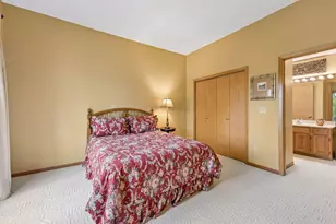 6843 Stonewood Ct, Eden Prairie, MN 55346 - Photo 19