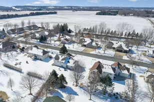 509 Chatfield Ln, Belle Plaine, MN 56011 - Photo 49