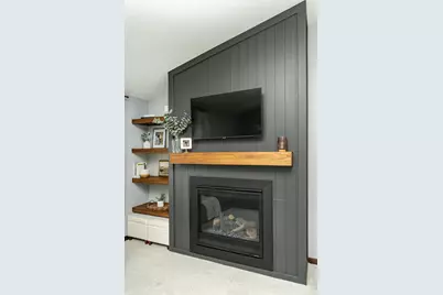 4718 Alan Lane NW, Rochester, MN 55901 - Photo 5