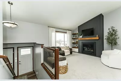 4718 Alan Lane NW, Rochester, MN 55901 - Photo 3