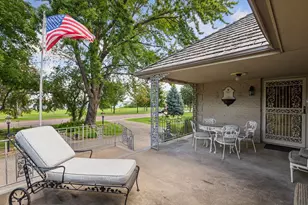 3714 W Bde Maka Ska Pkwy, Minneapolis, MN 55410 - Photo 37