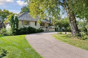 3714 W Bde Maka Ska Pkwy, Minneapolis, MN 55410 - Photo 41