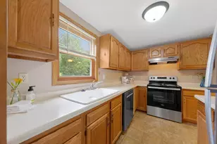 803 Wilkinson St, Red Wing, MN 55066 - Photo 13