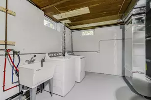 835 Niagara Ln N, Plymouth, MN 55447 - Photo 27