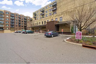 404 Washington Avenue N #104, Minneapolis, MN 55401 - Photo 33