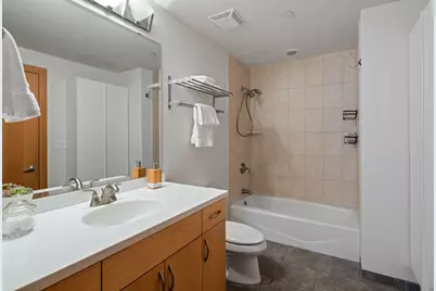 404 Washington Avenue N #104, Minneapolis, MN 55401 - Photo 27