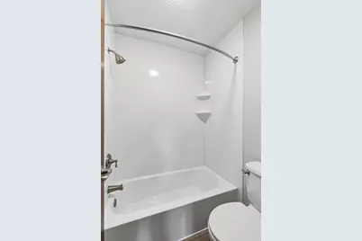 5673 W Bavarian Pass, Fridley, MN 55432 - Photo 25