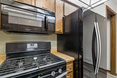 5673 W Bavarian Pass, Fridley, MN 55432 - Photo 21