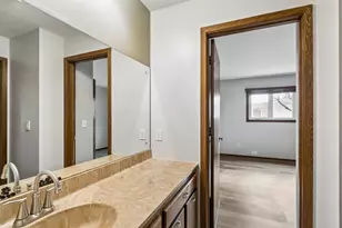 5673 W Bavarian Pass, Fridley, MN 55432 - Photo 39