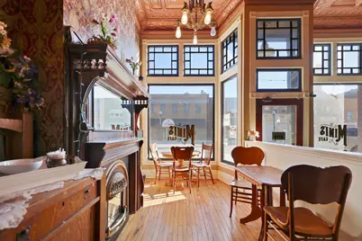 215 N Sibley Avenue, Litchfield, MN 55355 - Photo 3