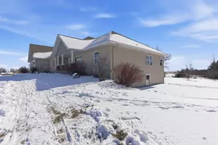 17216 County Rd 5 NW, New London, MN 56273 - Photo 5