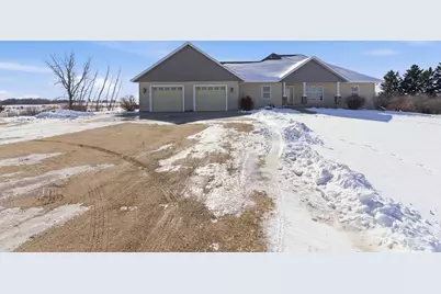 17216 County Road 5 NW, New London, MN 56273 - Photo 3