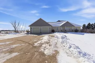 17216 County Rd 5 NW, New London, MN 56273 - Photo 3