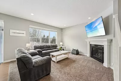 15244 Edgewood Avenue, Savage, MN 55378 - Photo 9