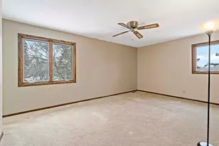 4354 Metcalf Dr, Eagan, MN 55122 - Photo 27