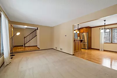 4354 Metcalf Drive, Eagan, MN 55122 - Photo 9