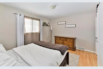 320 22nd Avenue S, Moorhead, MN 56560 - Photo 25