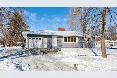 320 22nd Avenue S, Moorhead, MN 56560 - Photo 1