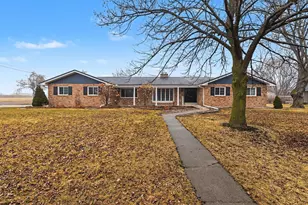 801 6th Ave SE, Pipestone, MN 56164 - Photo 1