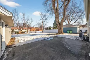 657 79th Ave NE, Spring Lake Park, MN 55432 - Photo 39