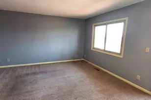 4168 Sylvia Ln S, Shoreview, MN 55126 - Photo 7