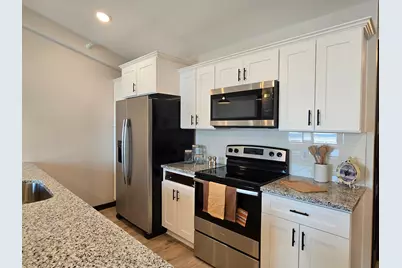 914 Katelyn Circle NE, Montgomery, MN 56069 - Photo 5