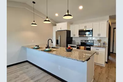 914 Katelyn Circle NE, Montgomery, MN 56069 - Photo 3