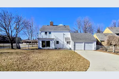 831 4th Avenue SW, Pipestone, MN 56164 - Photo 3