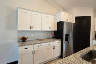 912 Katelyn Circle NE, Montgomery, MN 56069 - Photo 5