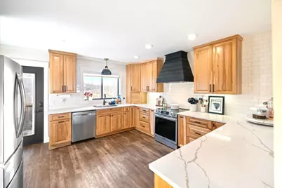 36318 Lakeland Road, Sturgeon Lake, MN 55783 - Photo 11