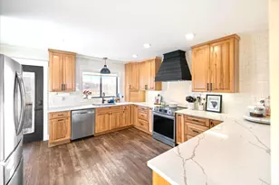 36318 Lakeland Rd, Sturgeon Lake, MN 55783 - Photo 11